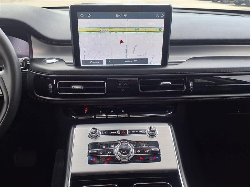 Thumbnail: 2024 Lincoln Aviator - 16