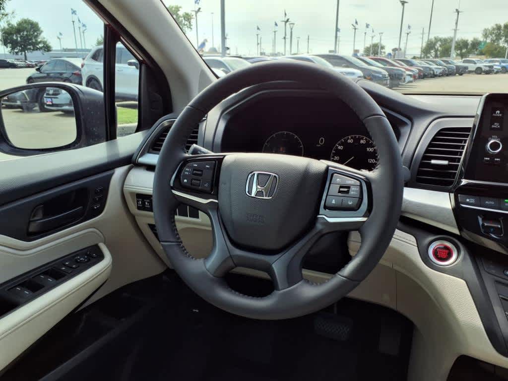 Thumbnail: 2025 Honda Odyssey - 15
