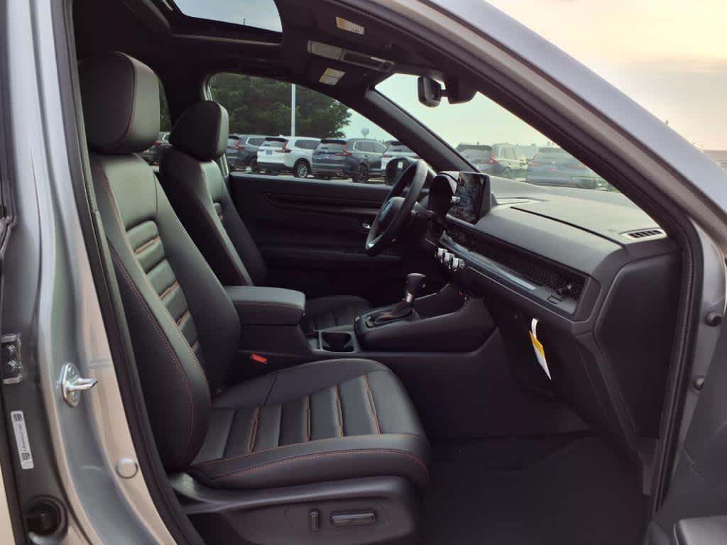 Thumbnail: 2025 Honda CR-V - 14