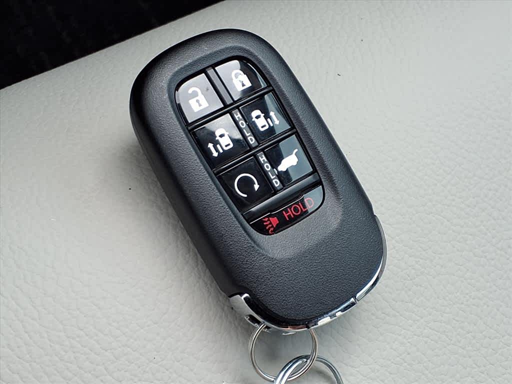 Thumbnail: 2026 Honda Odyssey - 21