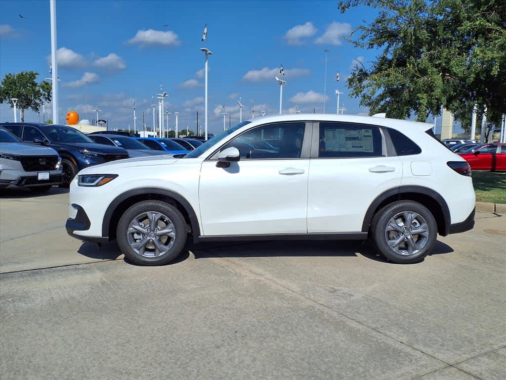 Thumbnail: 2026 Honda HR-V - 3