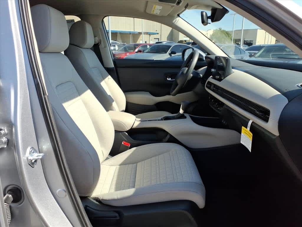 Thumbnail: 2026 Honda HR-V - 14