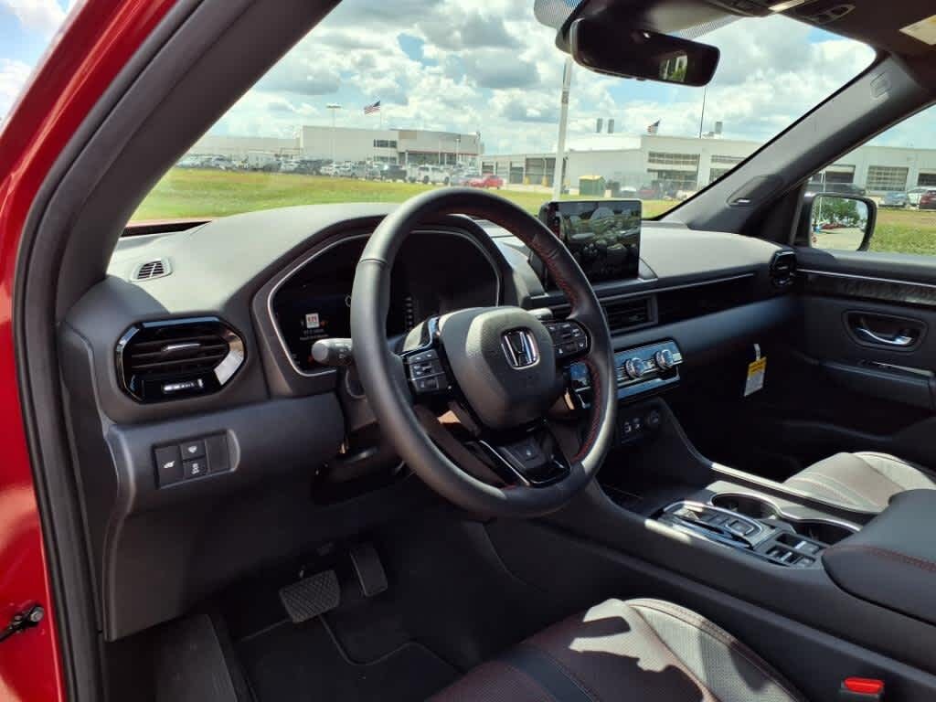 New 2025 Honda Pilot Black Edition SUV