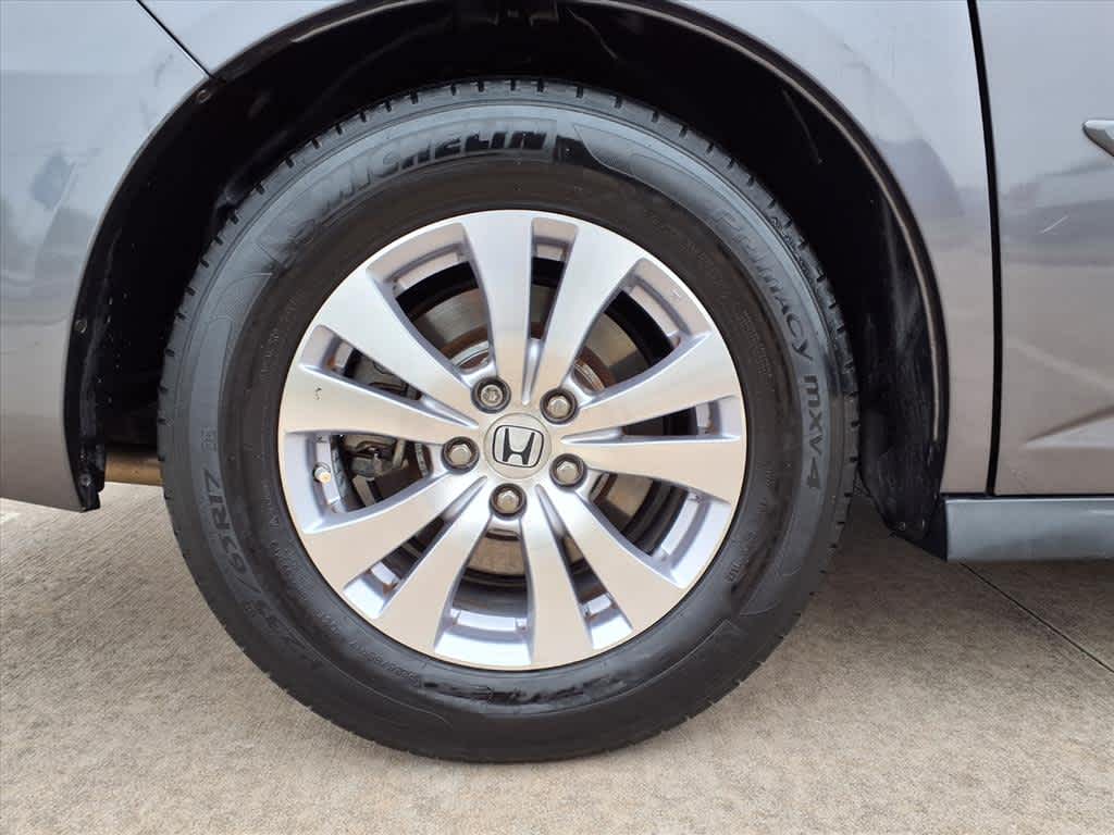 Thumbnail: 2015 Honda Odyssey - 10