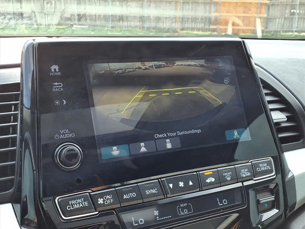 Thumbnail: 2018 Honda Odyssey - 23