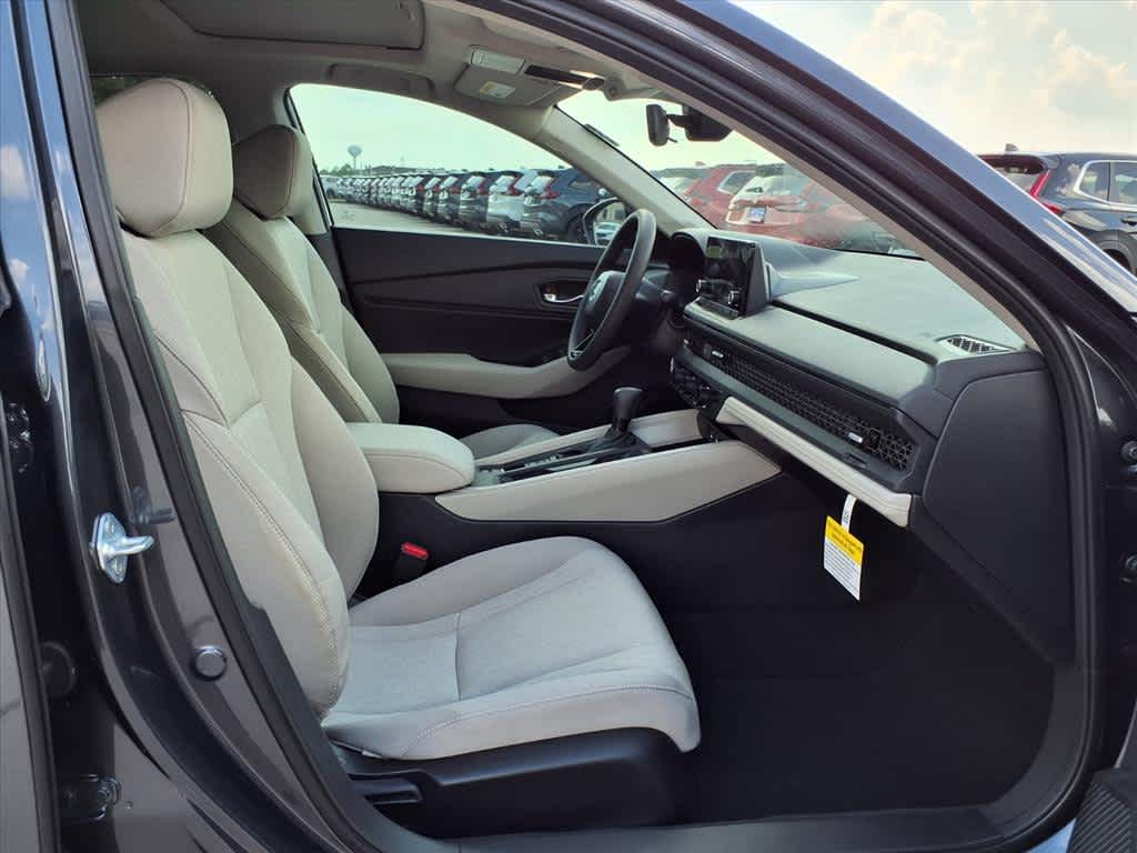 Thumbnail: 2025 Honda Accord - 14