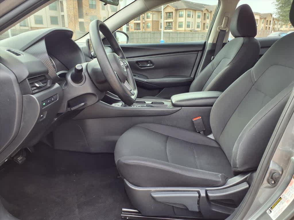 Thumbnail: 2024 Nissan Sentra - 11