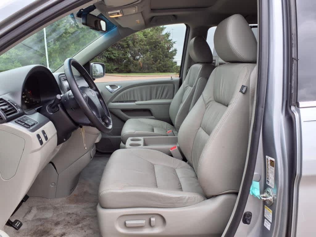 Thumbnail: 2010 Honda Odyssey - 11