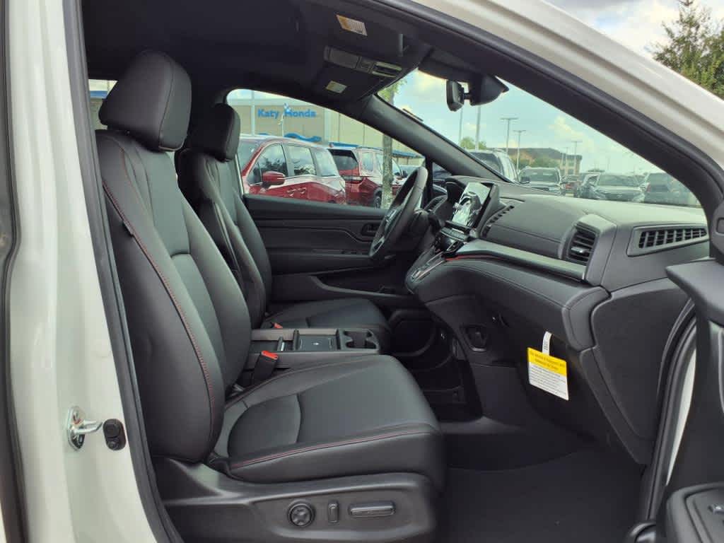 Thumbnail: 2025 Honda Odyssey - 14