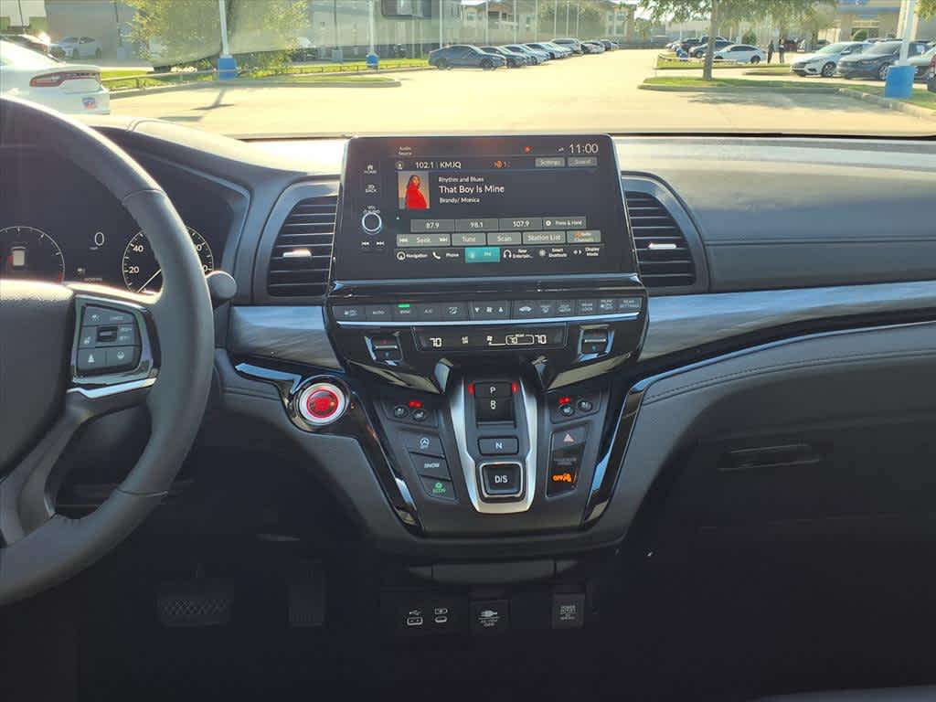 Thumbnail: 2026 Honda Odyssey - 16