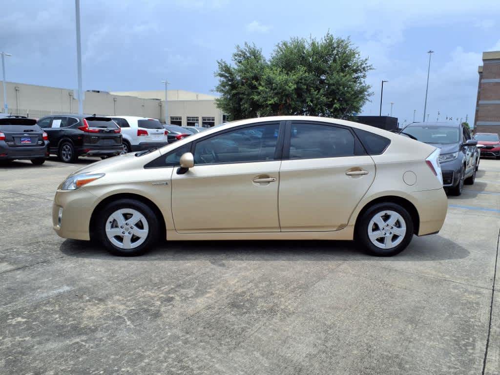 Thumbnail: 2011 Toyota Prius - 3