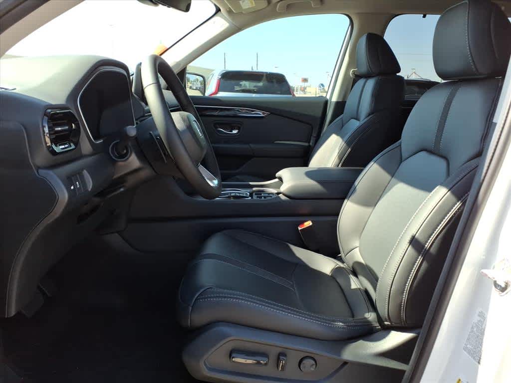 Thumbnail: 2025 Honda Pilot - 11