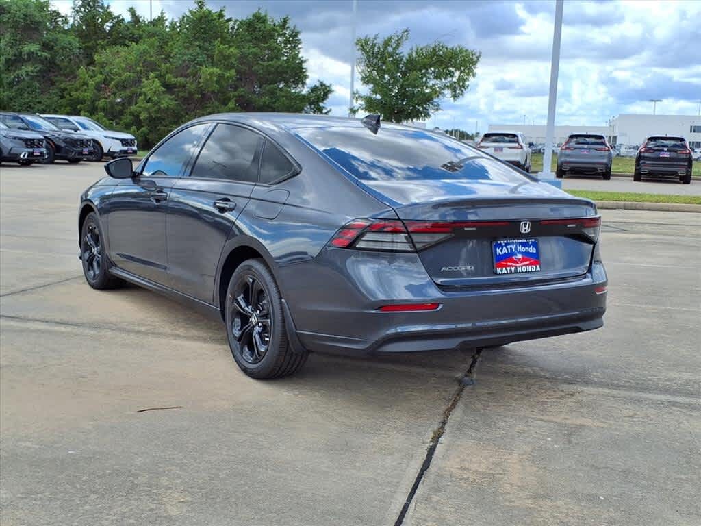 New 2025 Honda Accord SE Sedan