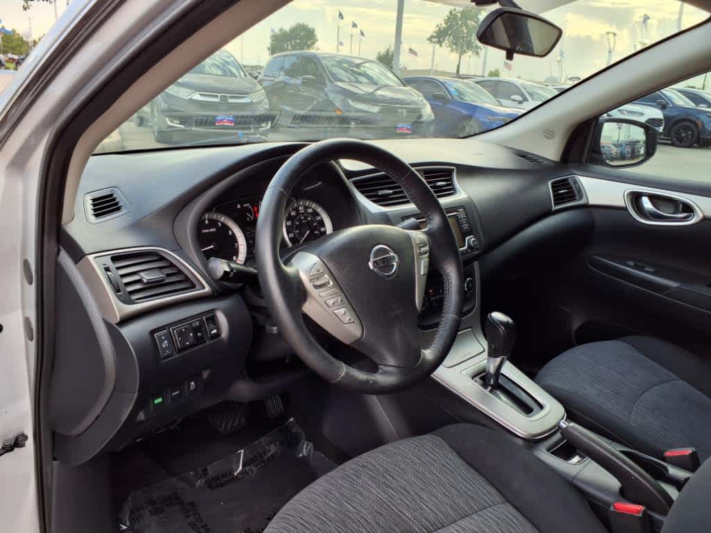 Thumbnail: 2015 Nissan Sentra - 2
