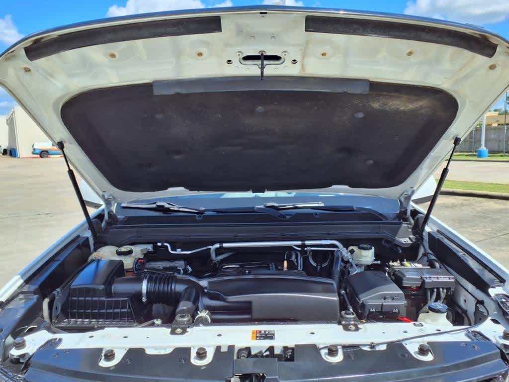 Thumbnail: 2016 Chevrolet Colorado - 9