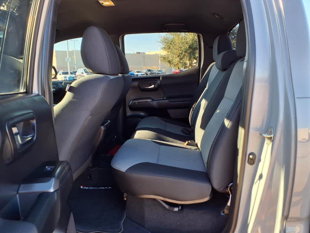 Thumbnail: 2020 Toyota Tacoma - 13