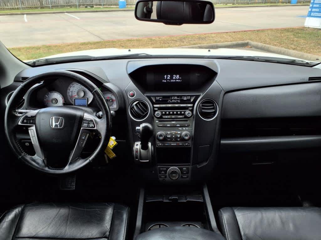 Thumbnail: 2013 Honda Pilot - 10