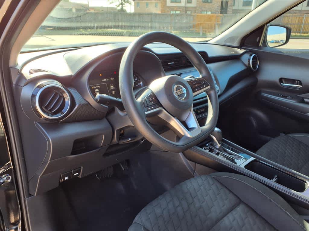 Thumbnail: 2021 Nissan Kicks - 2