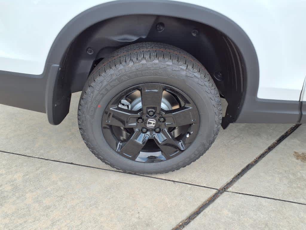 Thumbnail: 2025 Honda Ridgeline - 8