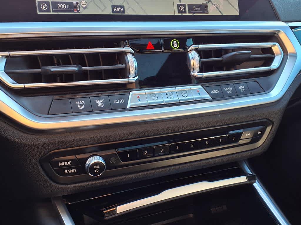 Thumbnail: 2019 BMW 3 Series - 23