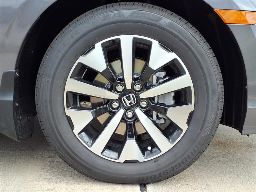 Thumbnail: 2026 Honda Odyssey - 8