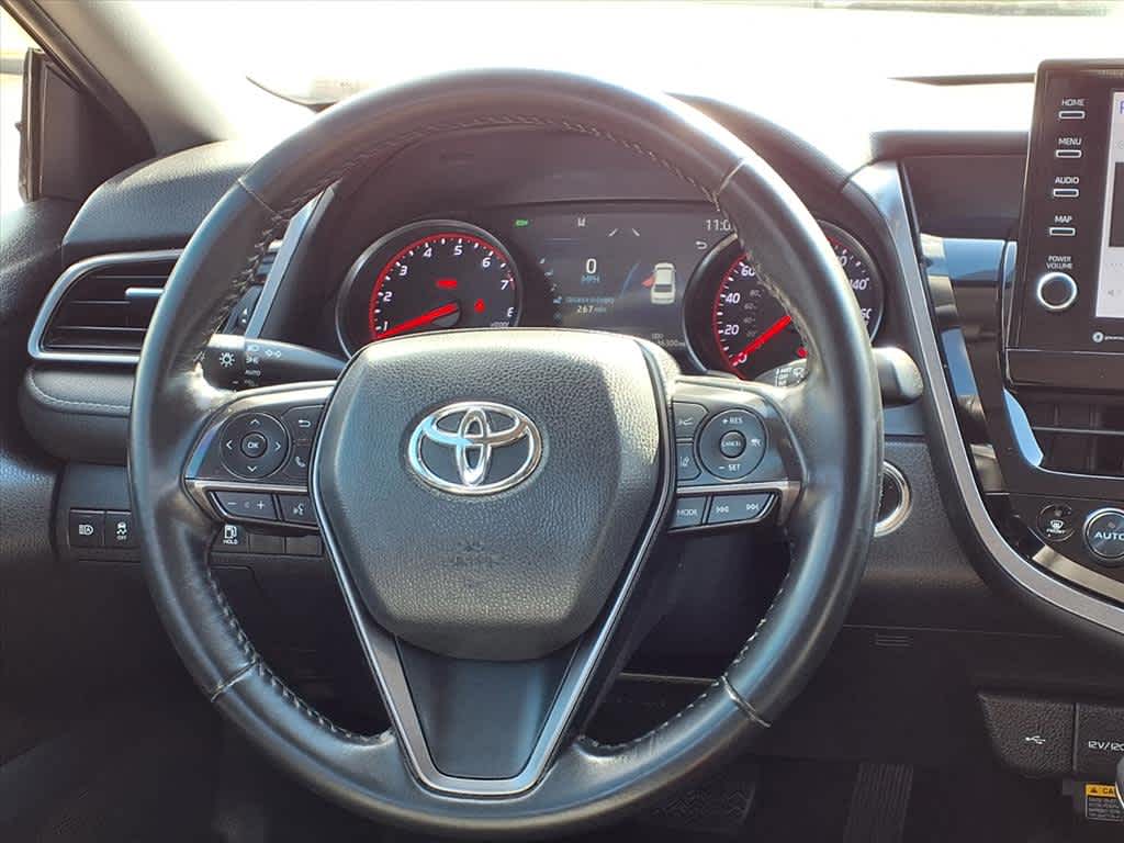 Thumbnail: 2021 Toyota Camry - 17