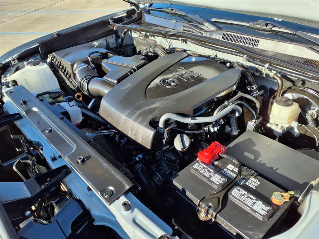 Thumbnail: 2020 Toyota Tacoma - 7