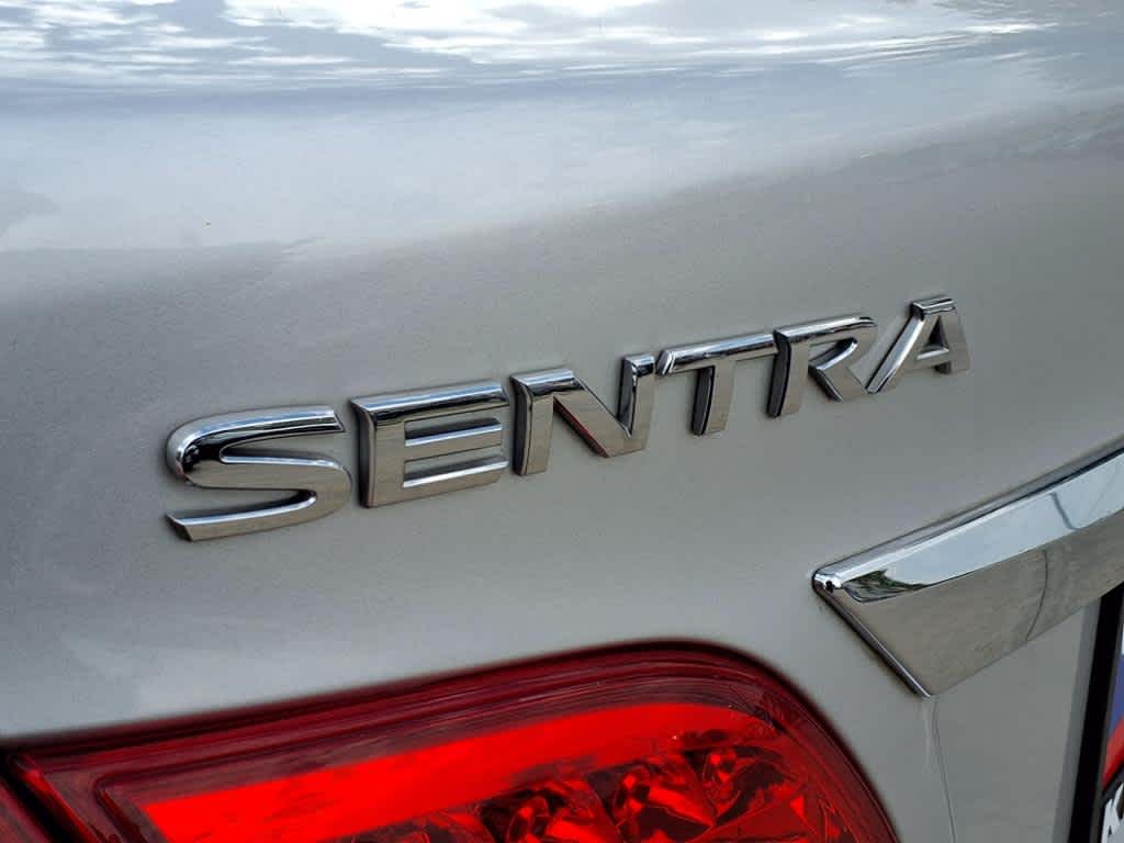 Thumbnail: 2015 Nissan Sentra - 7
