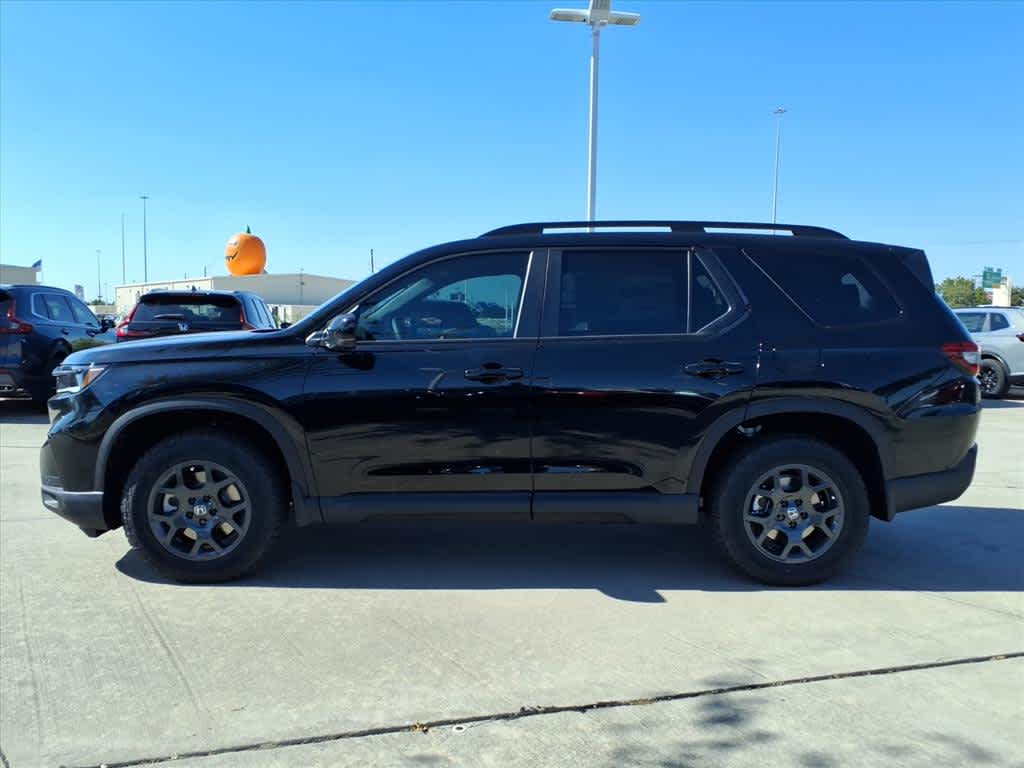 Thumbnail: 2025 Honda Pilot - 3