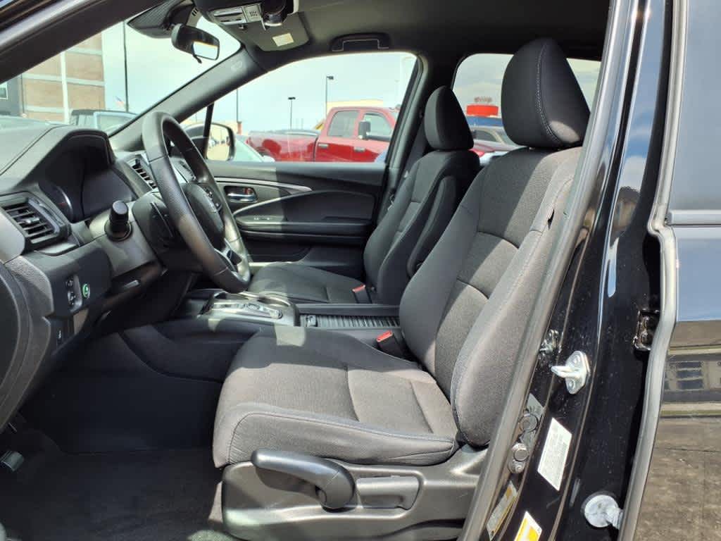 Thumbnail: 2021 Honda Passport - 11