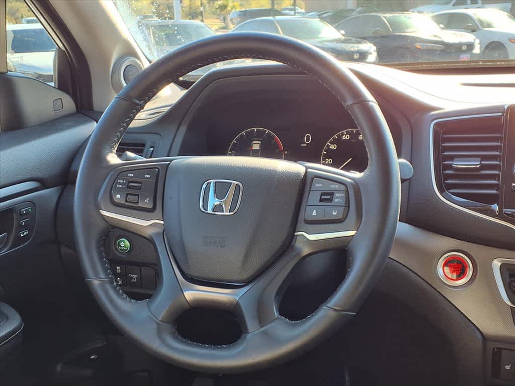 Thumbnail: 2025 Honda Ridgeline - 16