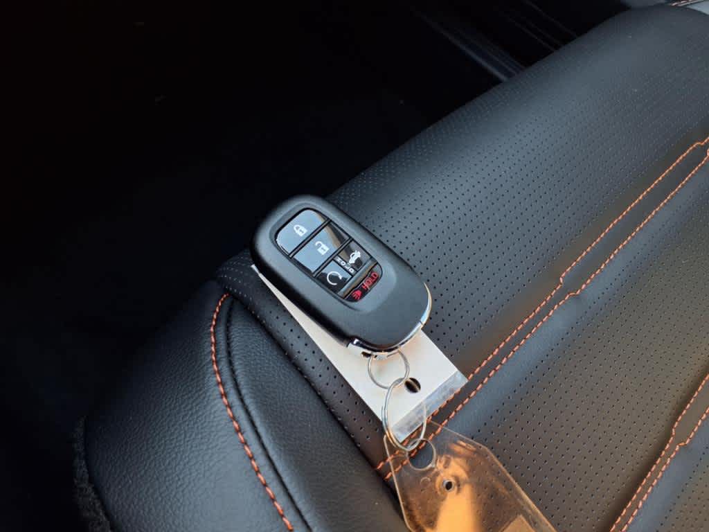 Thumbnail: 2025 Honda CR-V - 17