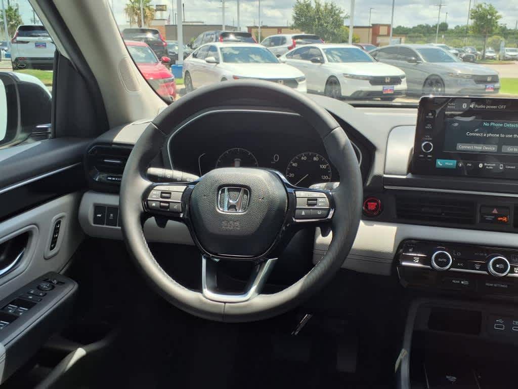 Thumbnail: 2025 Honda Pilot - 14