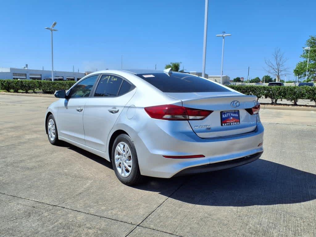 Thumbnail: 2017 Hyundai Elantra - 4