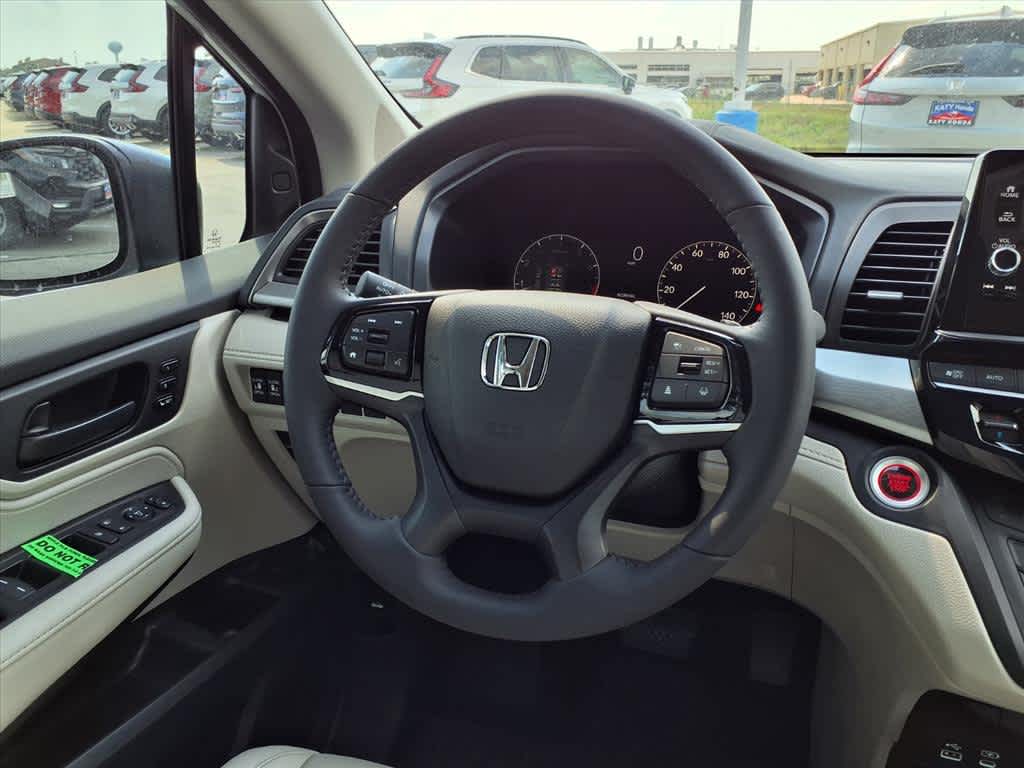 Thumbnail: 2026 Honda Odyssey - 15