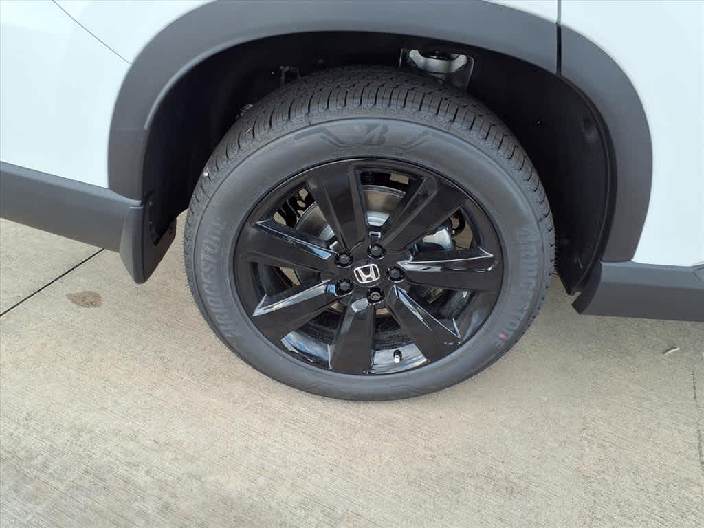 Thumbnail: 2025 Honda Pilot - 8