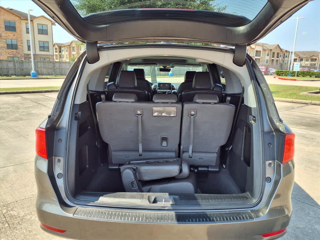 Thumbnail: 2018 Honda Odyssey - 19