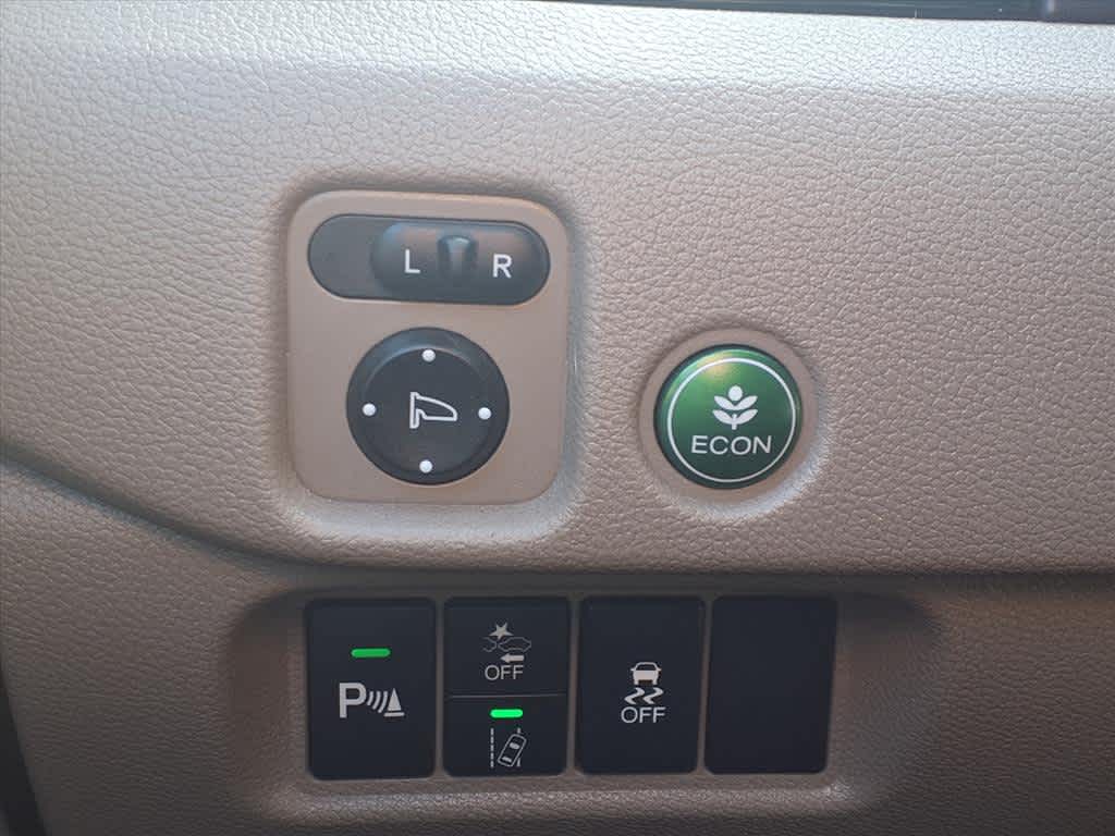 Thumbnail: 2019 Honda Pilot - 23