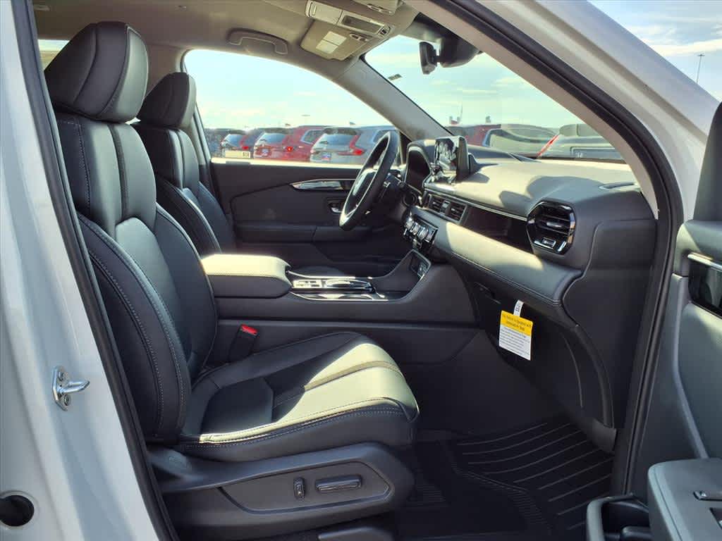 Thumbnail: 2025 Honda Pilot - 14