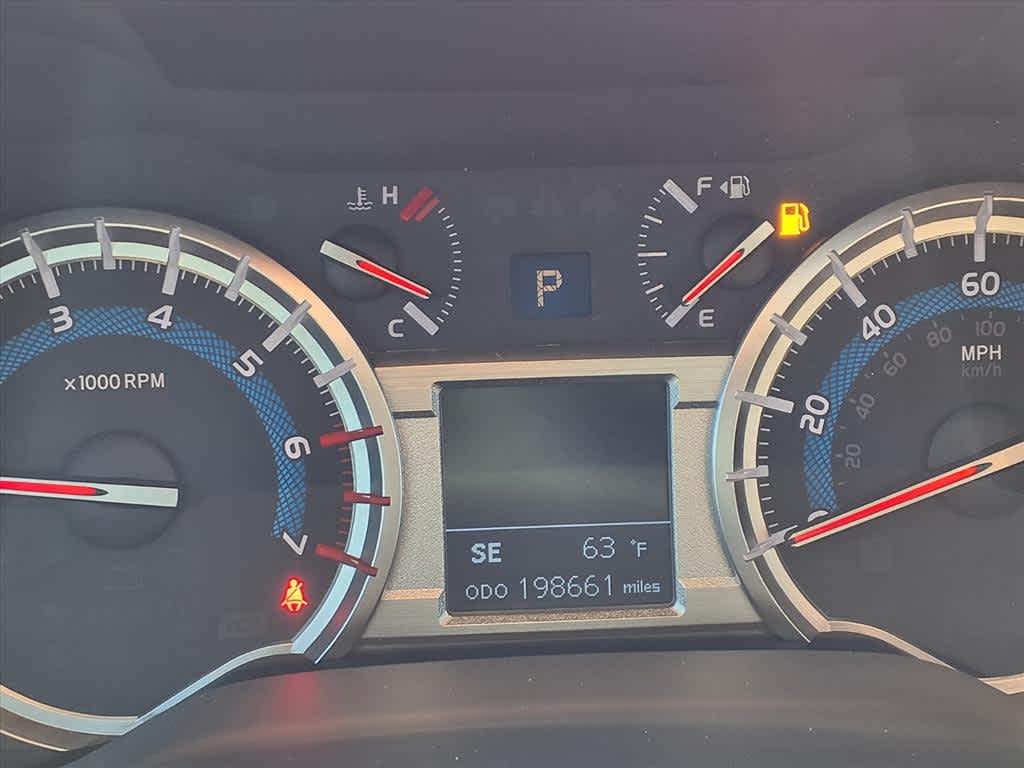 Thumbnail: 2018 Toyota 4Runner - 18