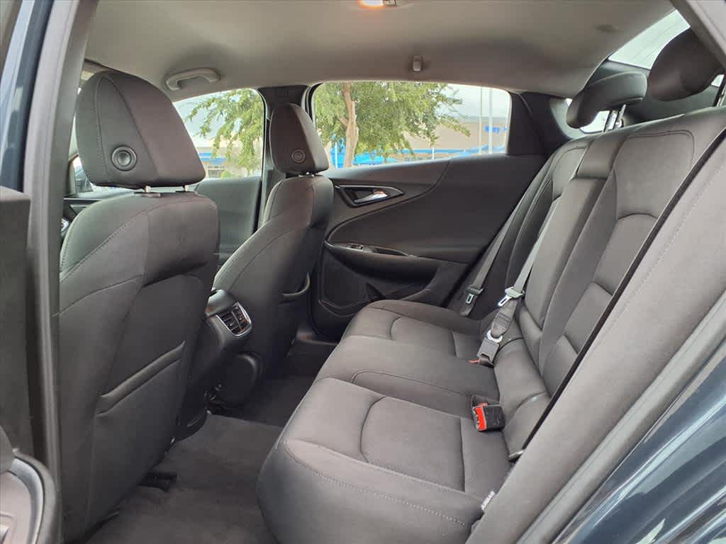 Thumbnail: 2020 Chevrolet Malibu - 14