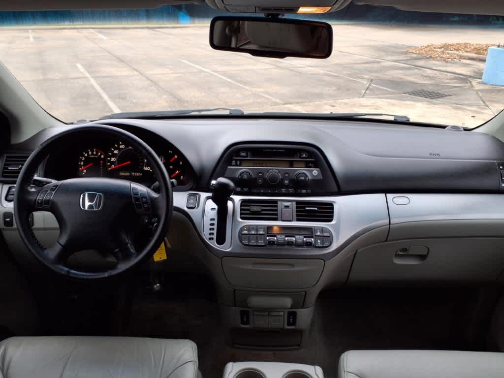 Thumbnail: 2010 Honda Odyssey - 10