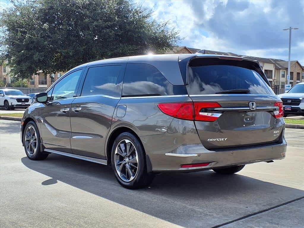 Certified 2022 Honda Odyssey Elite Van