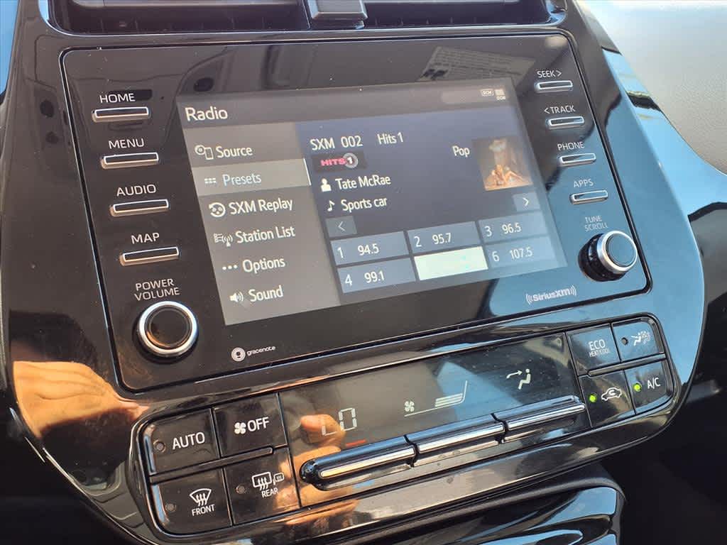 Thumbnail: 2022 Toyota Prius - 18