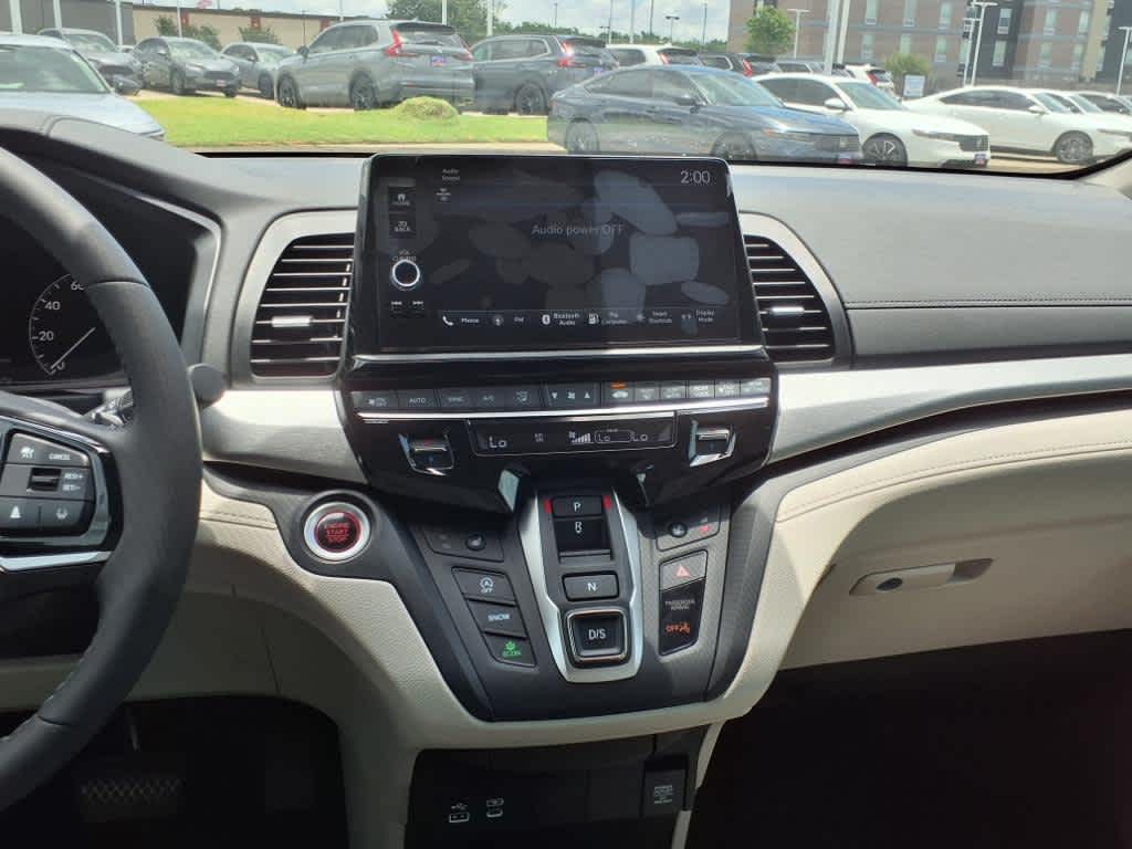 Thumbnail: 2025 Honda Odyssey - 14