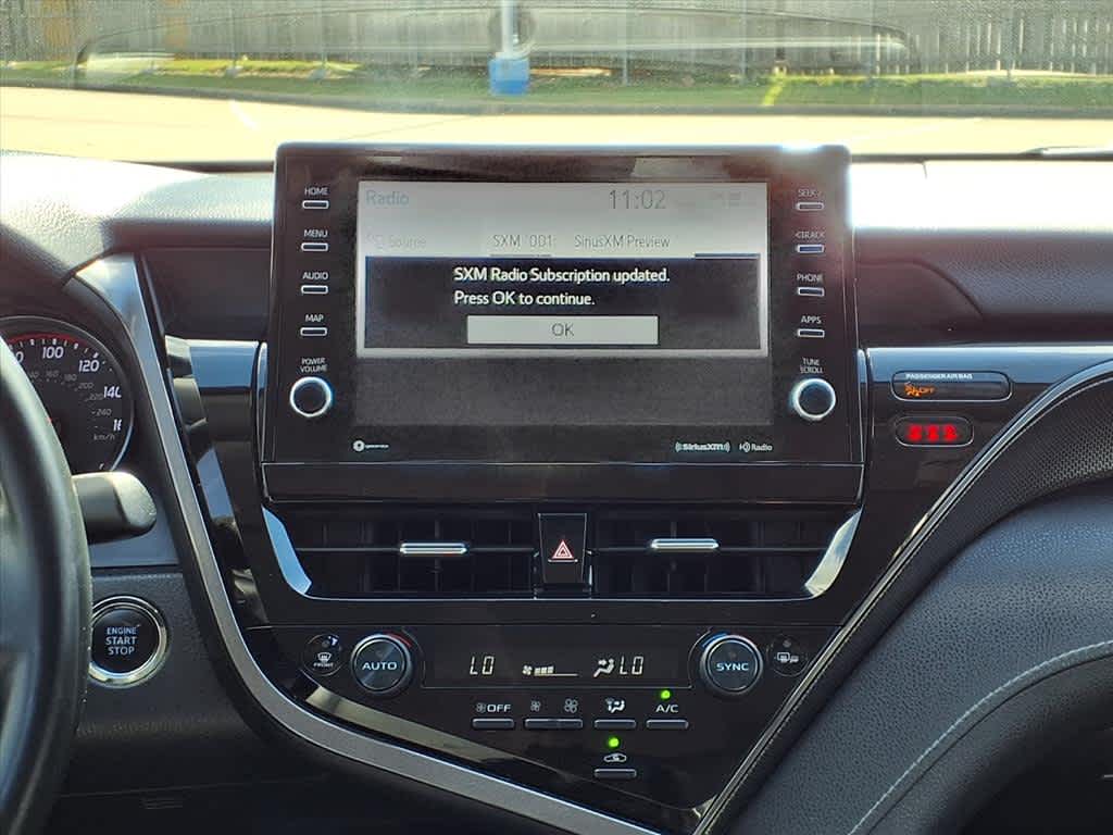 Thumbnail: 2021 Toyota Camry - 16