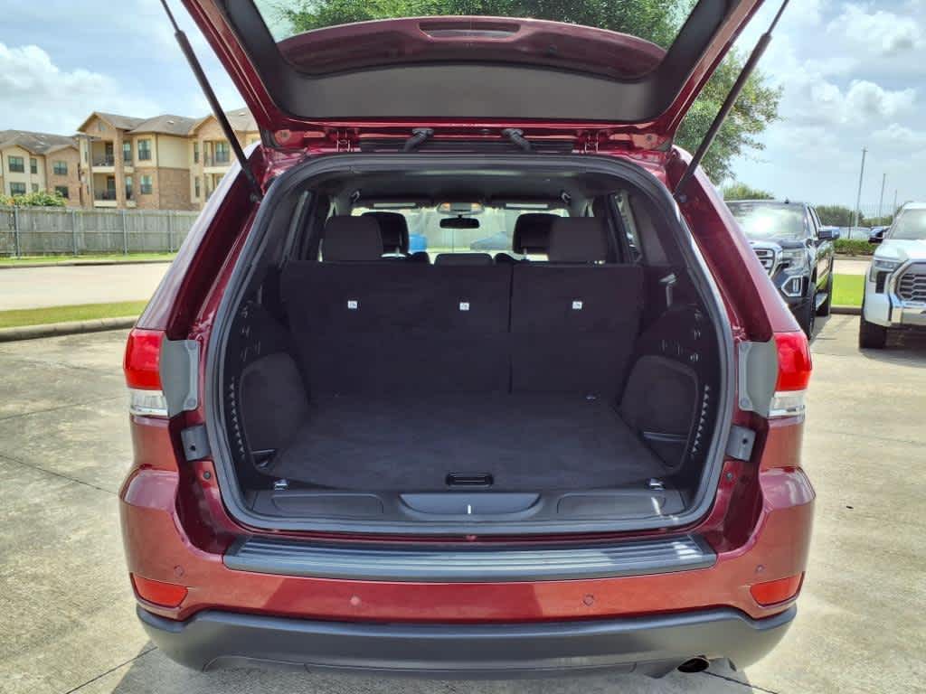 Thumbnail: 2019 Jeep Grand Cherokee - 19