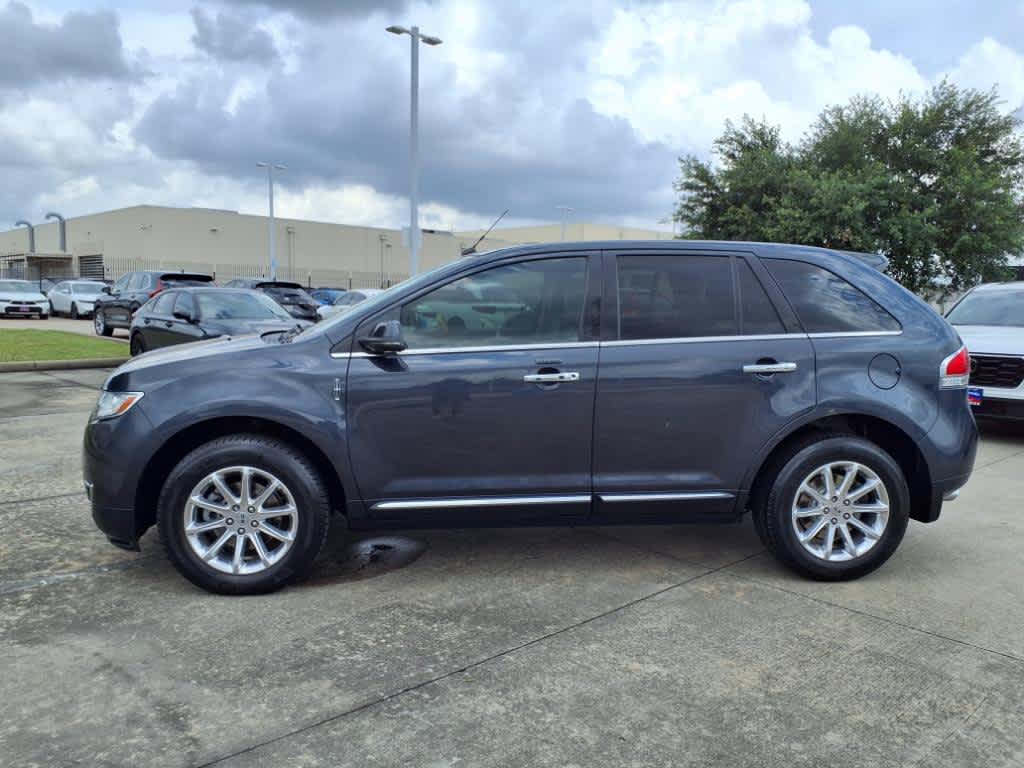 Thumbnail: 2013 Lincoln MKX - 3