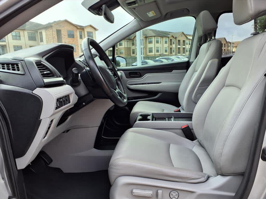Thumbnail: 2018 Honda Odyssey - 12