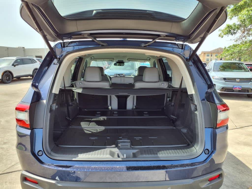 Thumbnail: 2025 Honda Pilot - 19